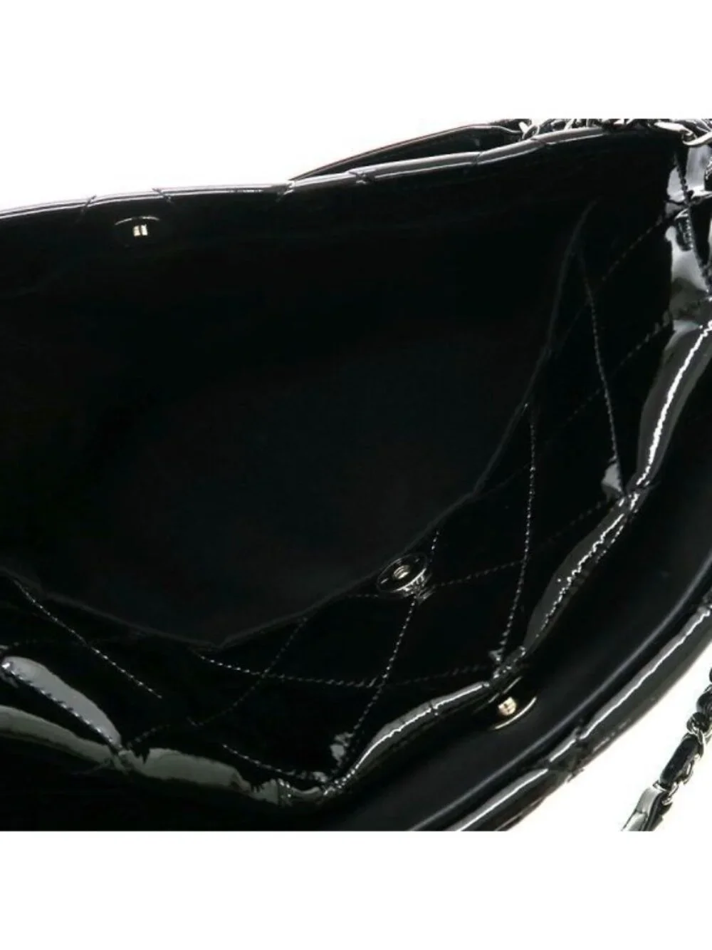 Chanel Patent Chain Shoulder Bag Black